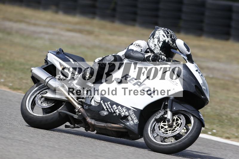 /37 09.08.2026  Pluess Motosport ADR/Einsteiger/44